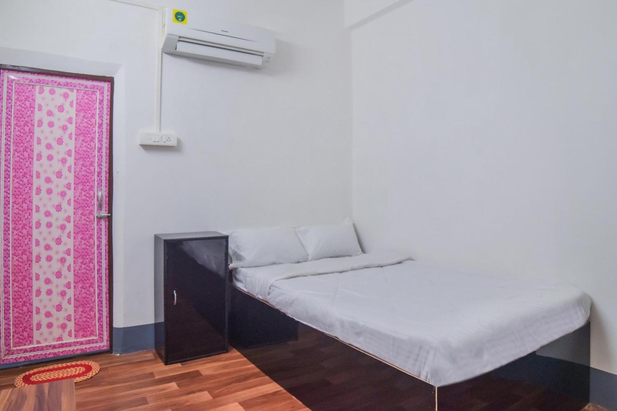 Hotel O Dc Lodge Kaharpara 外观 照片