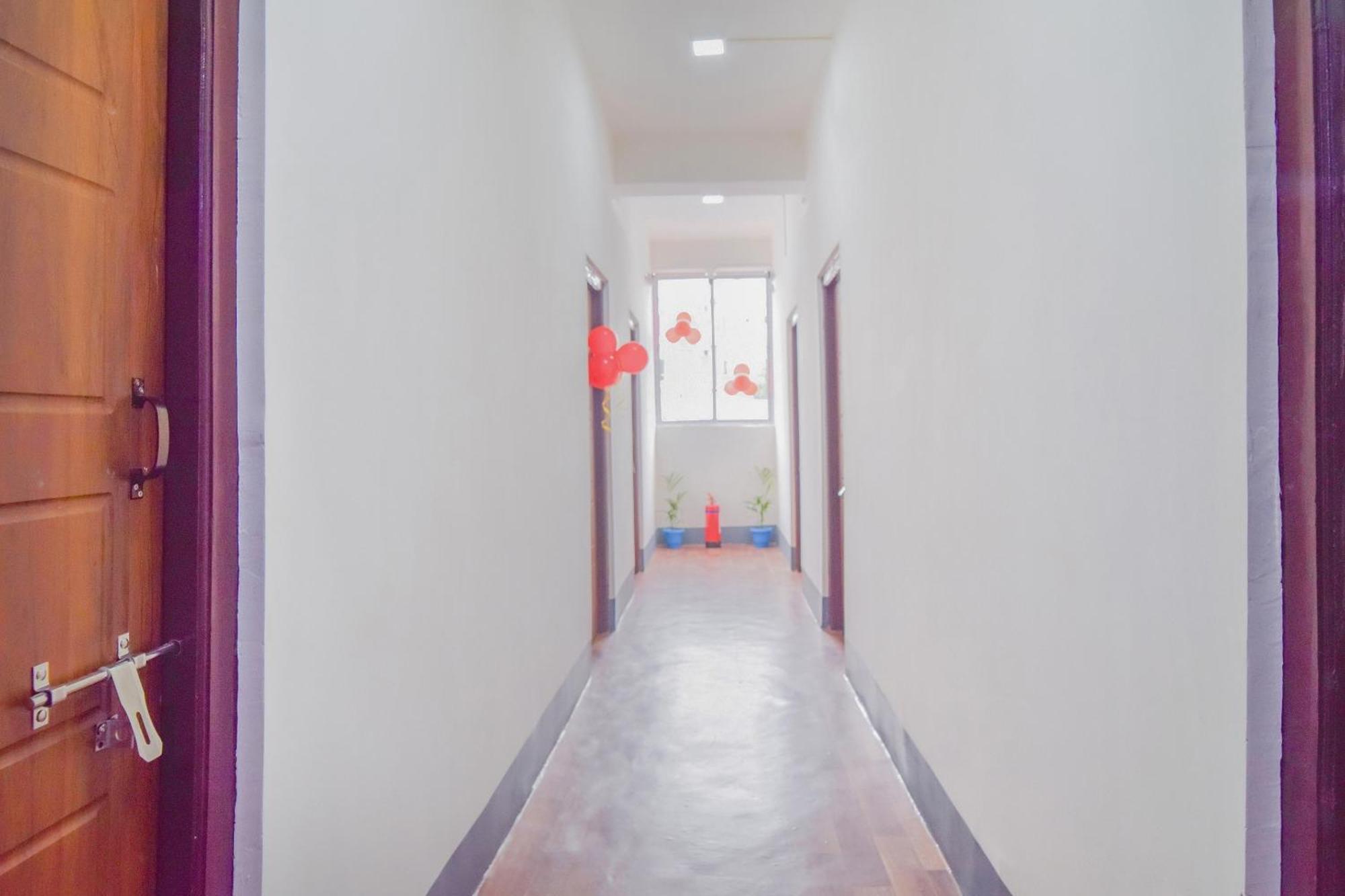 Hotel O Dc Lodge Kaharpara 外观 照片